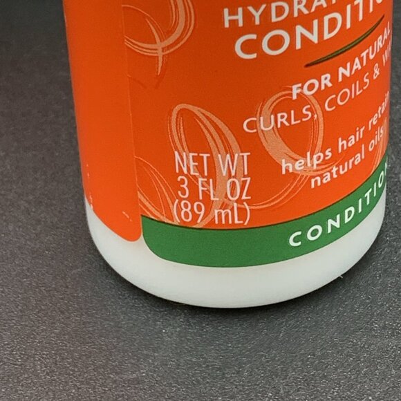 Cantu Shea Butter Sulfate-Free Hydrating Cream Conditioner 3 Fl Oz (89 mL) - Picture 3 of 5